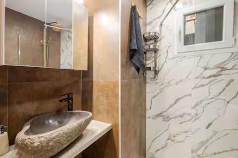 Apartamento En Planta Baja Cerca De La Playa En بادالونا المظهر الخارجي الصورة